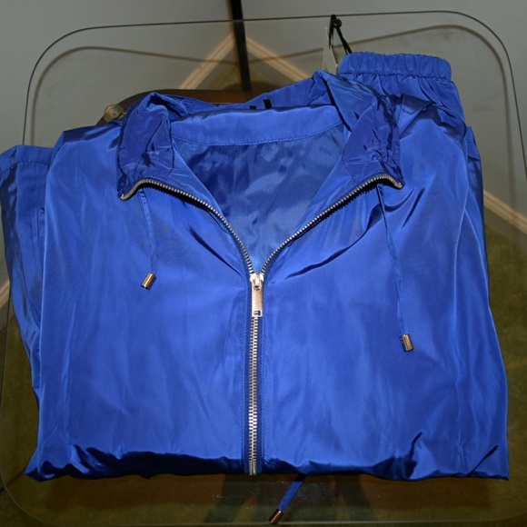 DKNY BLUE ZIP HOODIE JACKET NWT - Picture 6 of 8